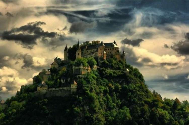 20 крутейших замков, в которых я остался бы жить
